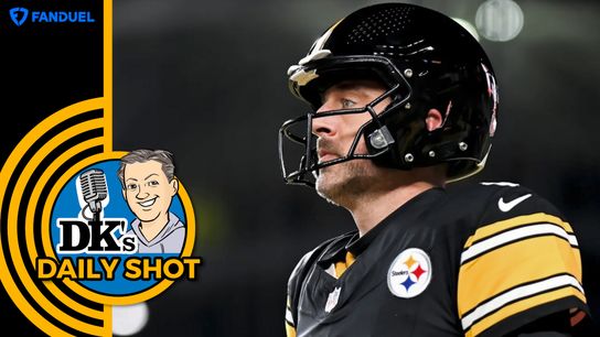 DK's Daily Shot of Steelers: Fans on Rodgers taken in Bradenton, Fla. (Podcasts)